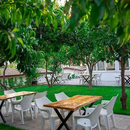 Hotell Aroma Butik 3*